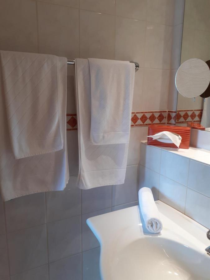 Das Landhotel Weingut Gernert Sankt Martin Esterno foto